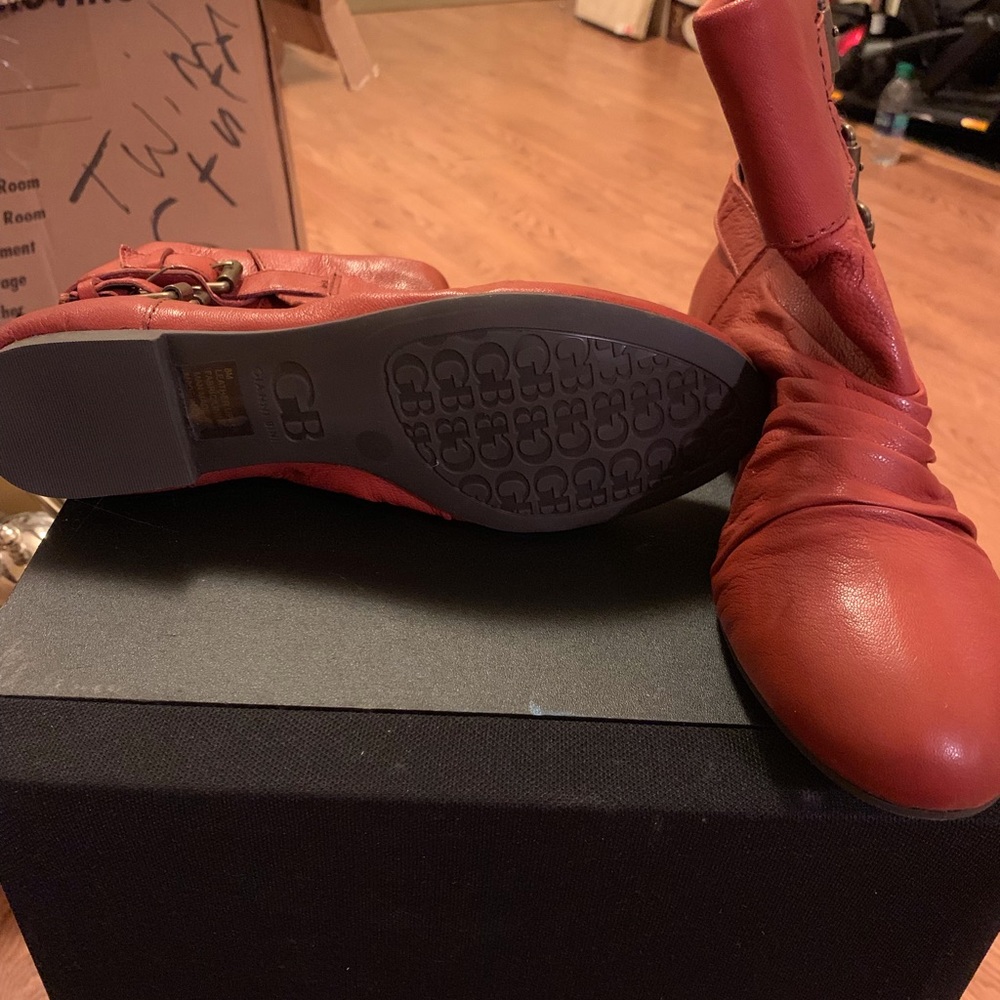 Women short boots - Picture 2 of 2